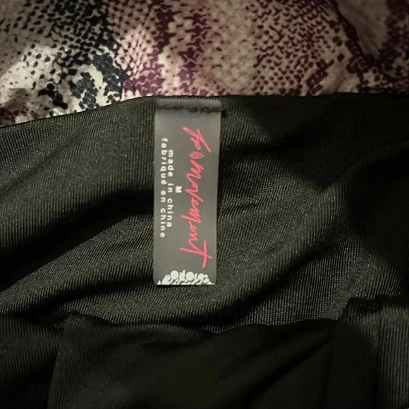 NWT!! Free People - The Way Home Printed Shorts - Medium - Anaconda Venom Cbo - Picture 8 of 10